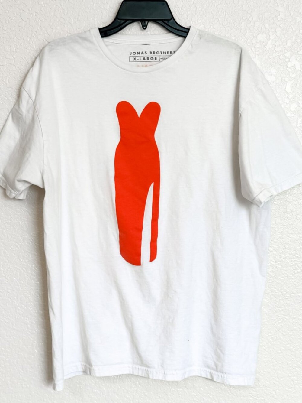 Jonas Brothers THE TOUR Shirts Red Dress Tee Women's  X-Large White Fan Merch